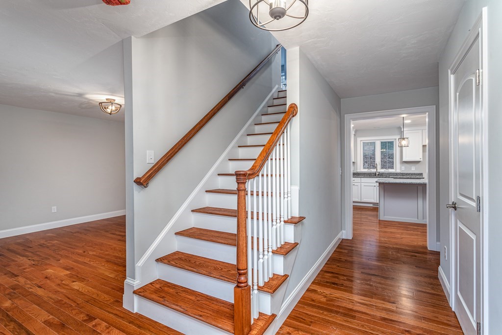 52 Catacunemaug Road Shirley, MA 01464 - Photo 30 of 39