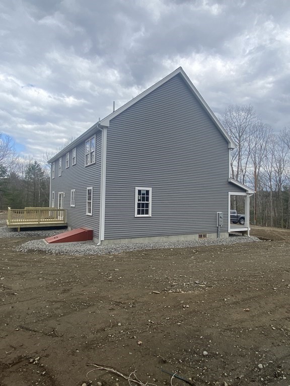 52 Catacunemaug Road Shirley, MA 01464 - Photo 8 of 39