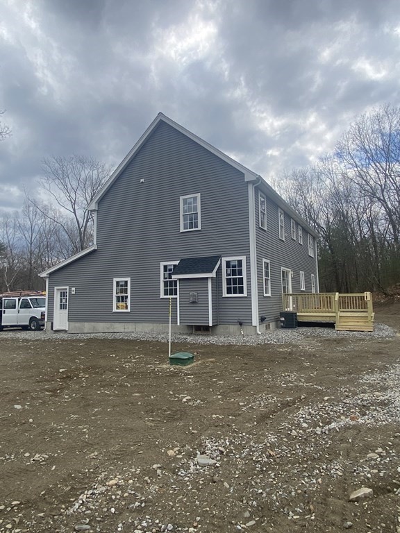 52 Catacunemaug Road Shirley, MA 01464 - Photo 10 of 39