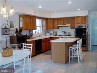 815 Cathcart Road Blue Bell, PA 19422 - Photo 2 of 6 Gallery Image 2