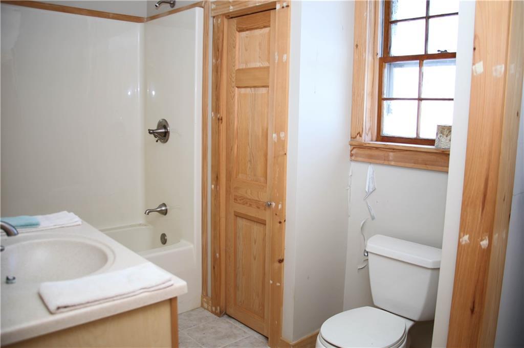 1633 Old Augusta Road Waldoboro, ME 04572 - Photo 10 of 28 Photo