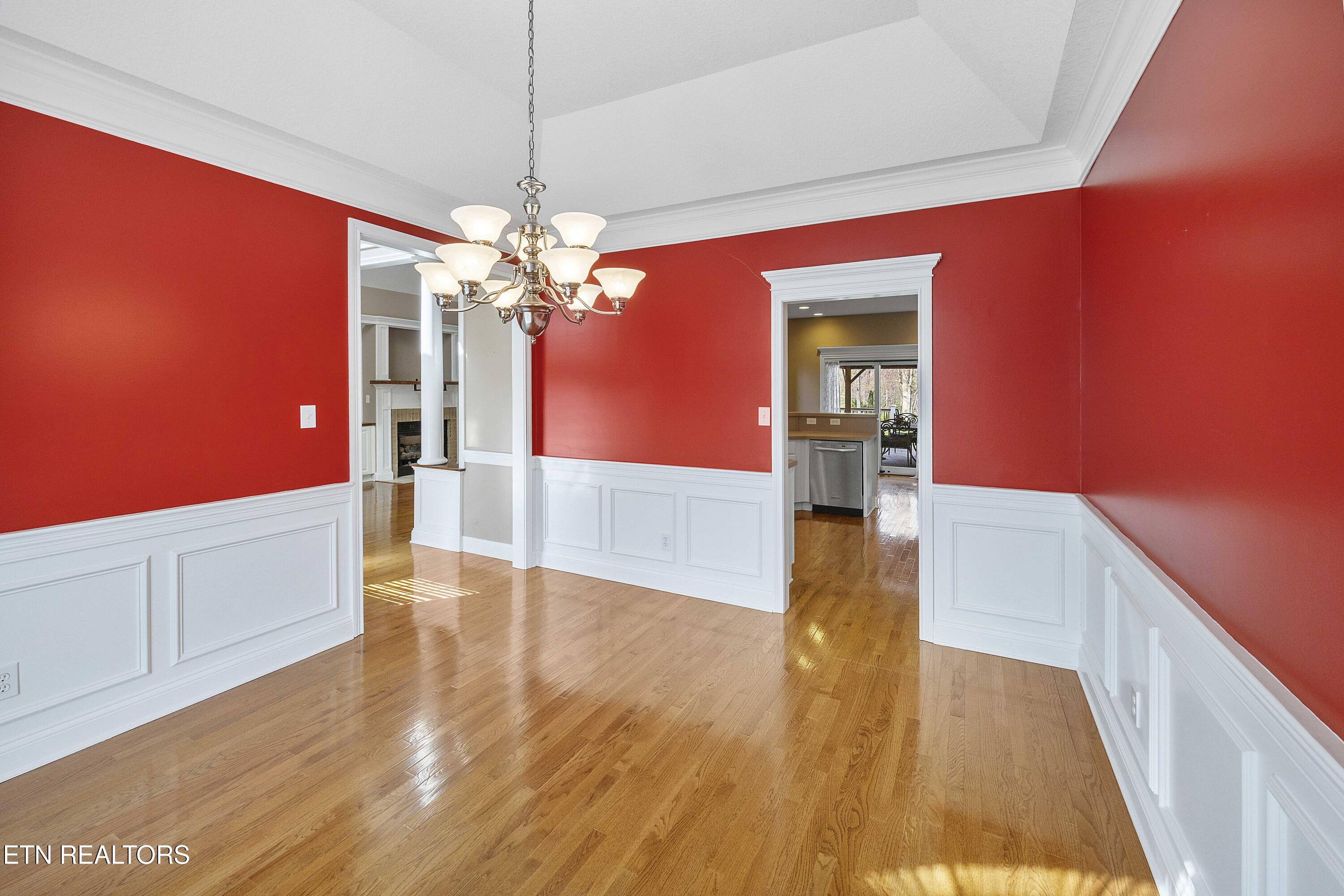 225 Alpine Drive Clinton, TN 37716 - Photo 24 of 41 Dining Room
