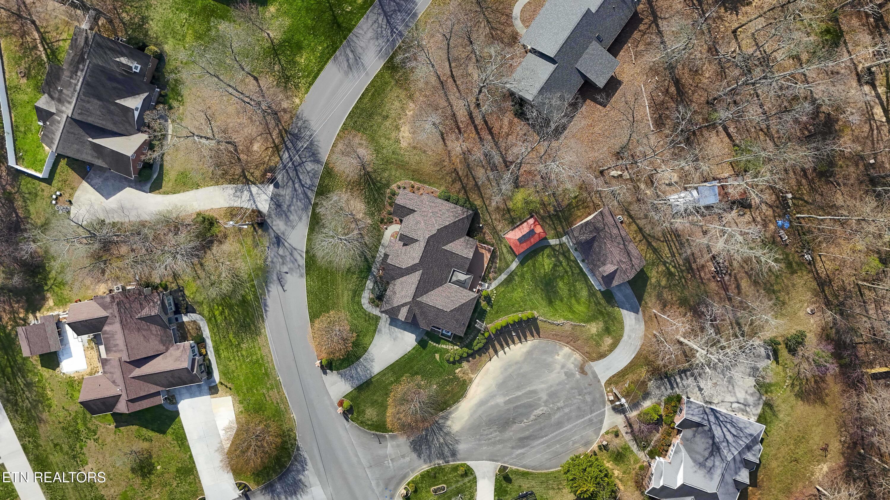 225 Alpine Drive Clinton, TN 37716 - Photo 34 of 41 Aerial View