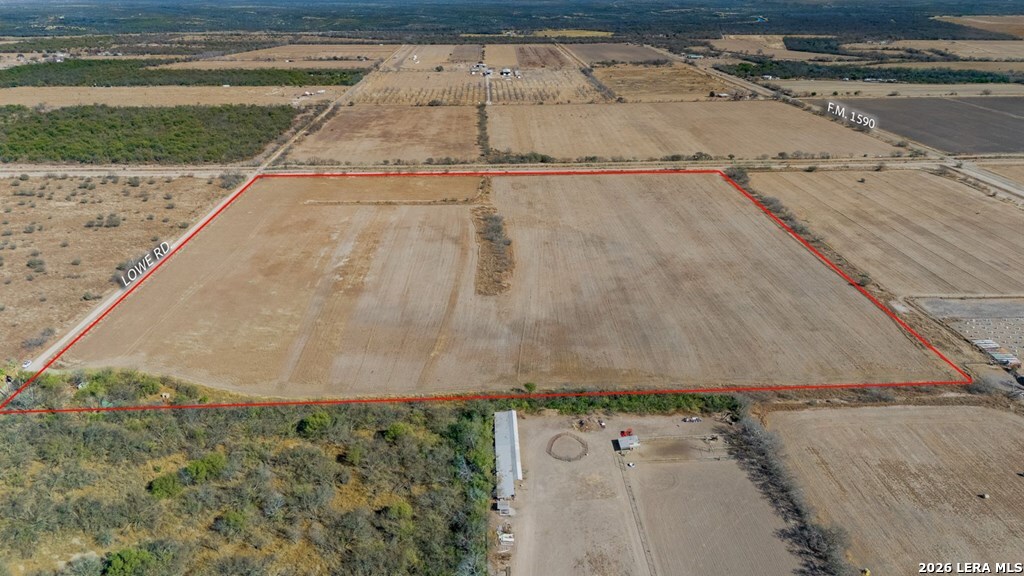 166 Lowe Road Quemado, TX 78877 - Photo 7 of 11