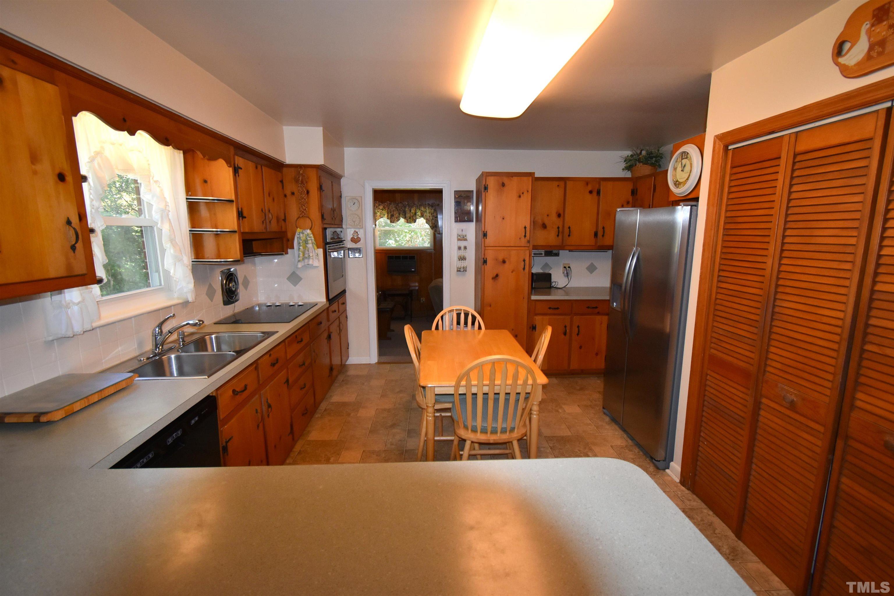 2712 Fairlawn Road Durham, NC 27705 - Photo 13 of 29 Gallery Image 13