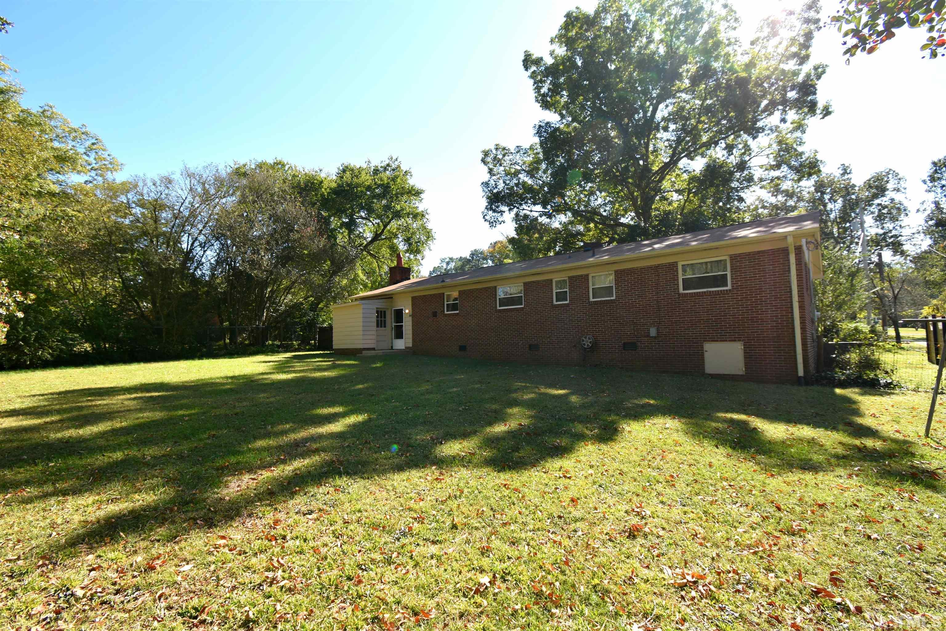 2712 Fairlawn Road Durham, NC 27705 - Photo 22 of 29 Gallery Image 22