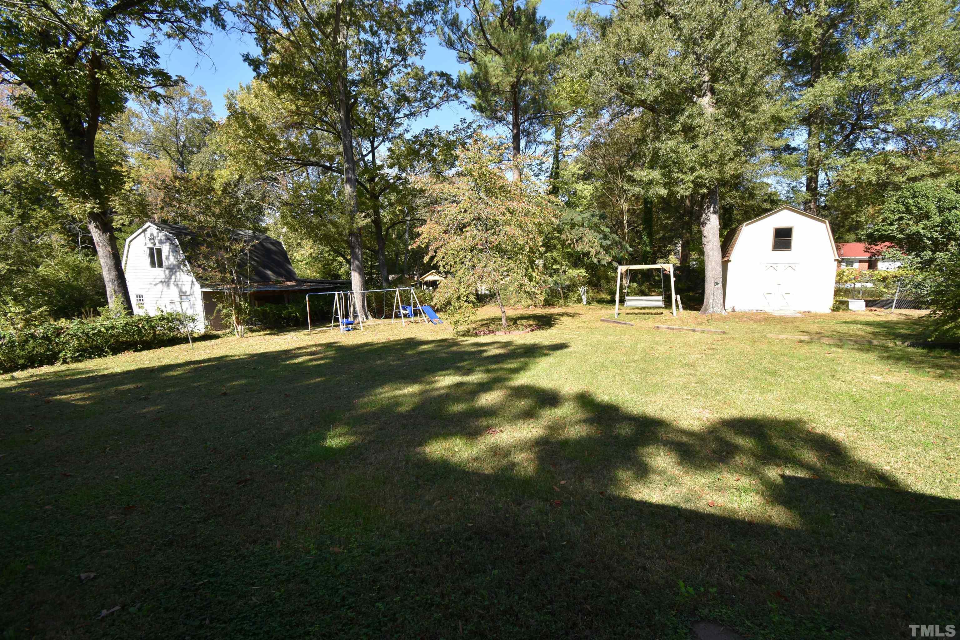 2712 Fairlawn Road Durham, NC 27705 - Photo 23 of 29 Gallery Image 23