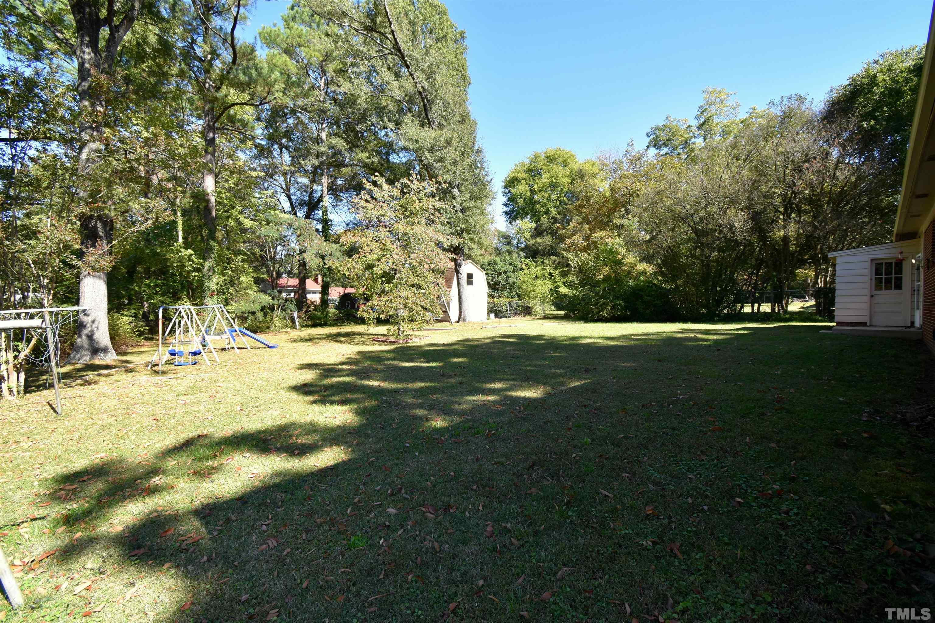2712 Fairlawn Road Durham, NC 27705 - Photo 24 of 29 Gallery Image 24