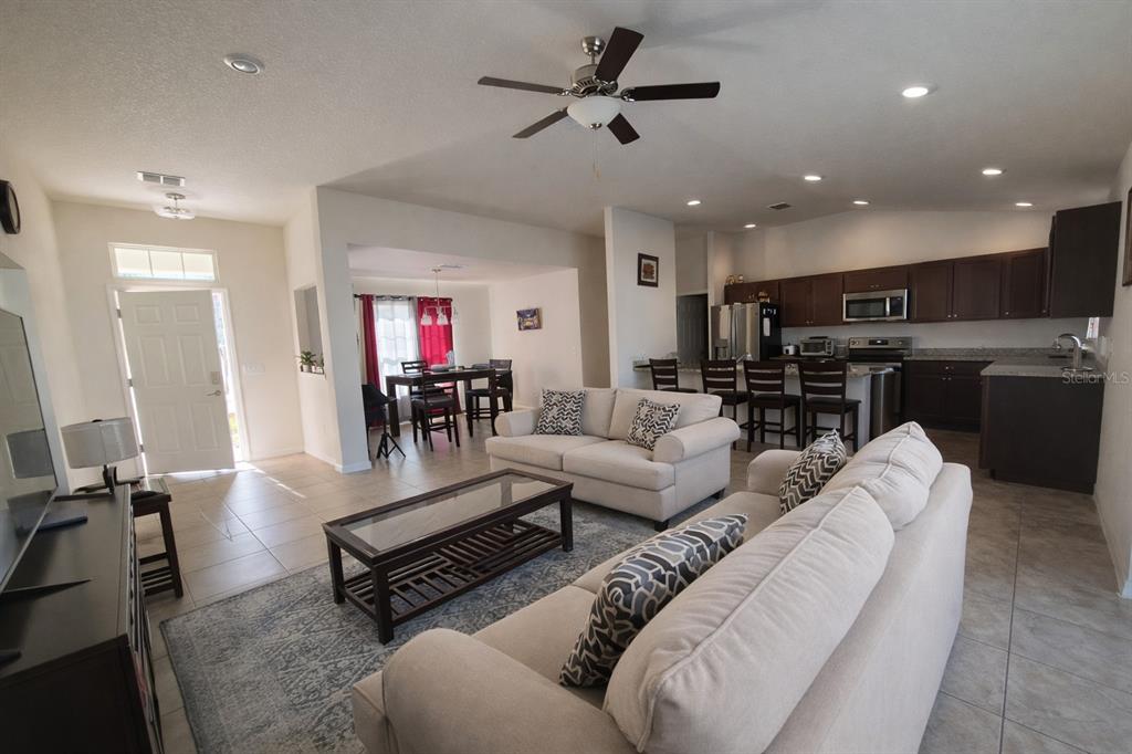 15211 Southwest 65th Ter Road Ocala, FL 34473 - Photo 4 of 11