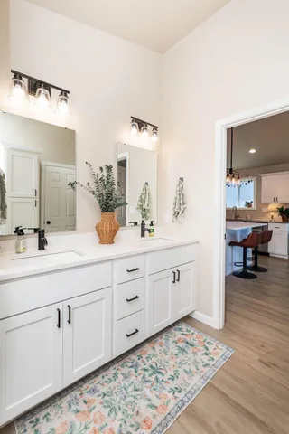 $299,900 | 6036 Kodiak Lane, Horace, ND 58047