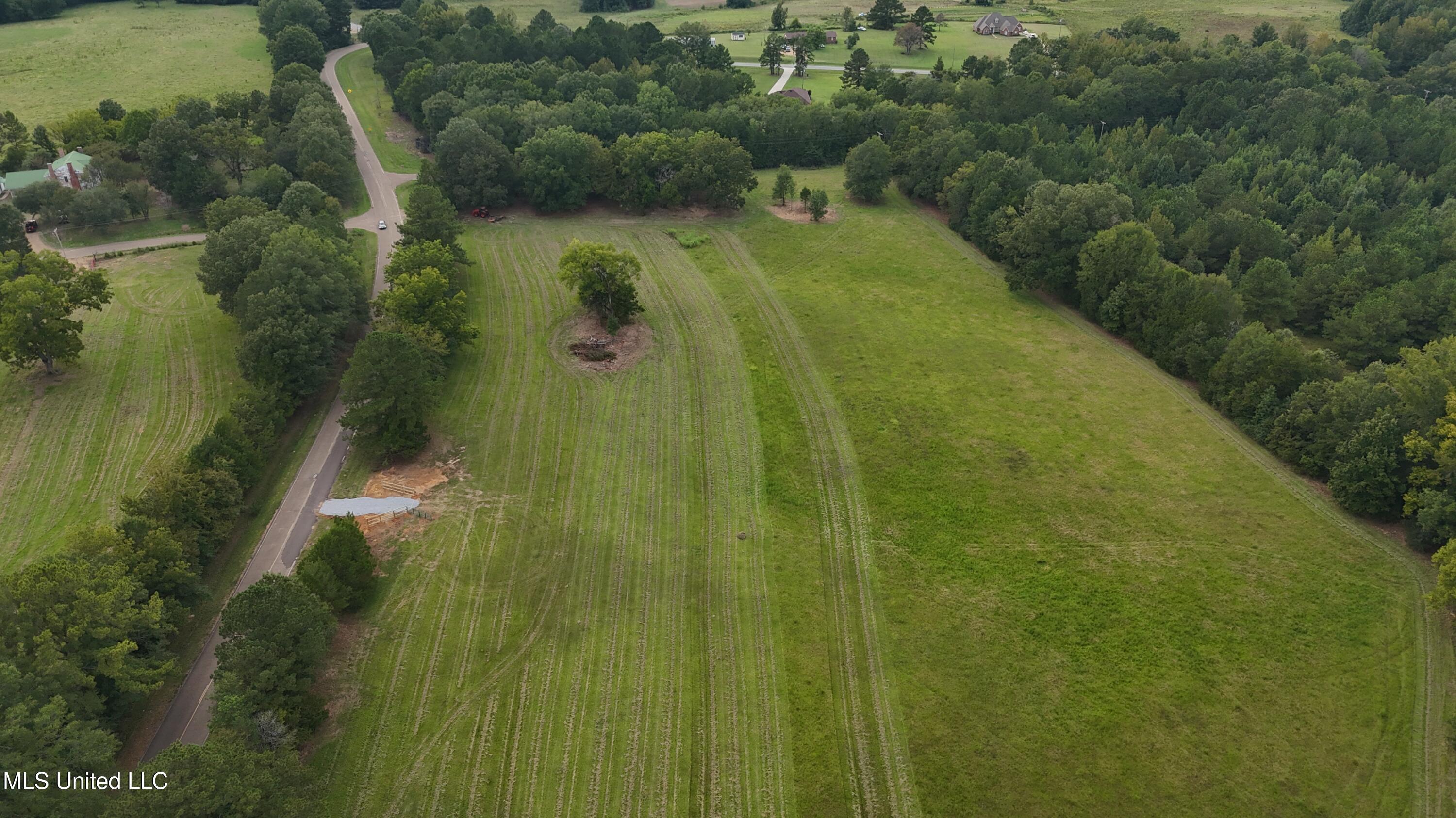 3 Sulphur Springs Road Canton, MS 39046 - Photo 10 of 16 dji_fly_20250905_170628_0338_17573668138