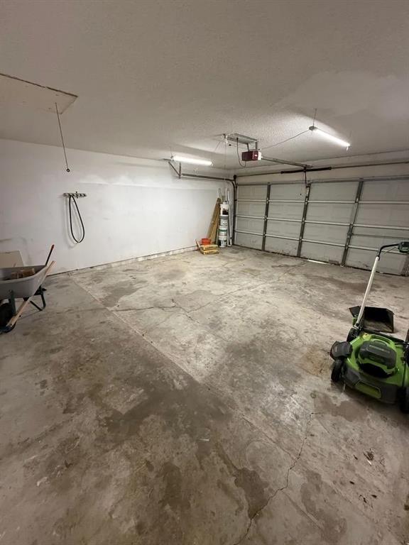 100 Bugle Court Fort Worth, TX 76108 - Photo 11 of 12 a view of a garage