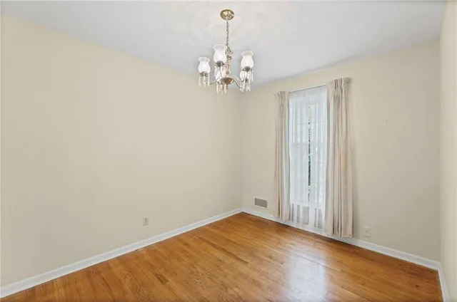 $369,000 | 9708 West 96th Terrace, Overland Park, KS 66212