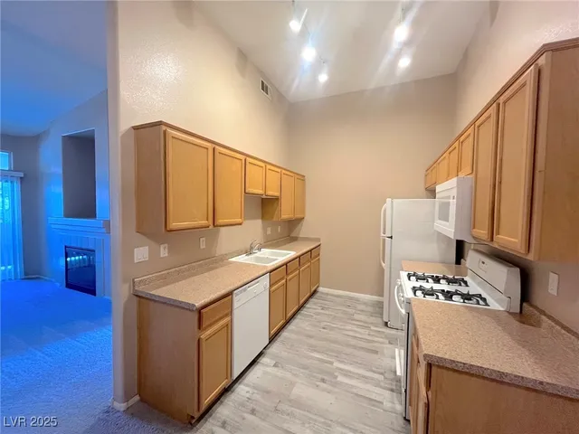 $280,000 | 3361 Indian Shadow Street, Unit 201, Las Vegas, NV 89129