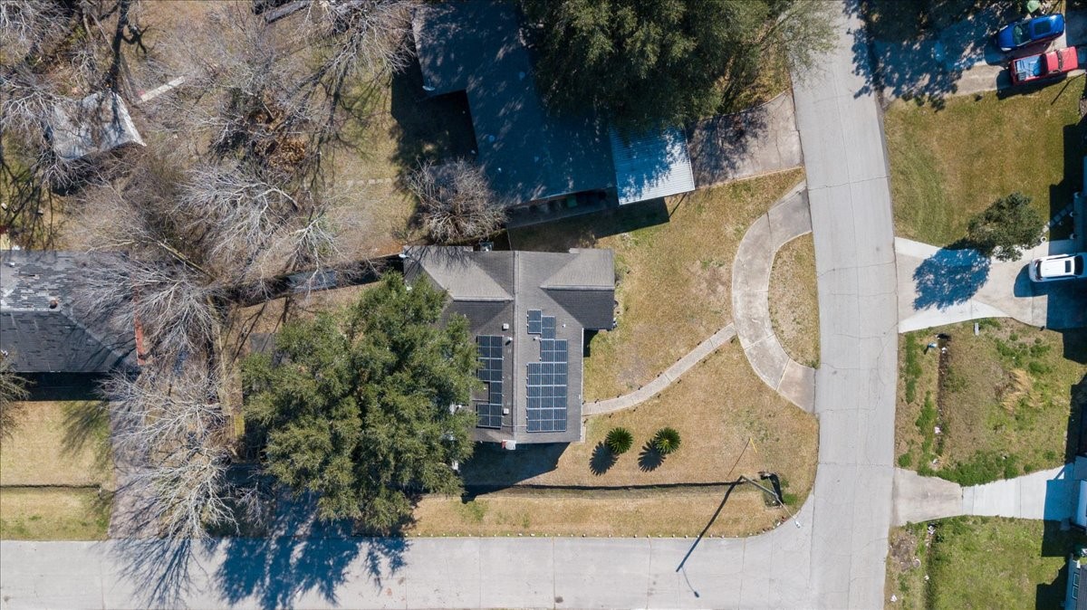 10601 Buffum Street Houston, TX 77051 - Photo 50 of 50 an aerial view of a house with swimming pool and wooden fence