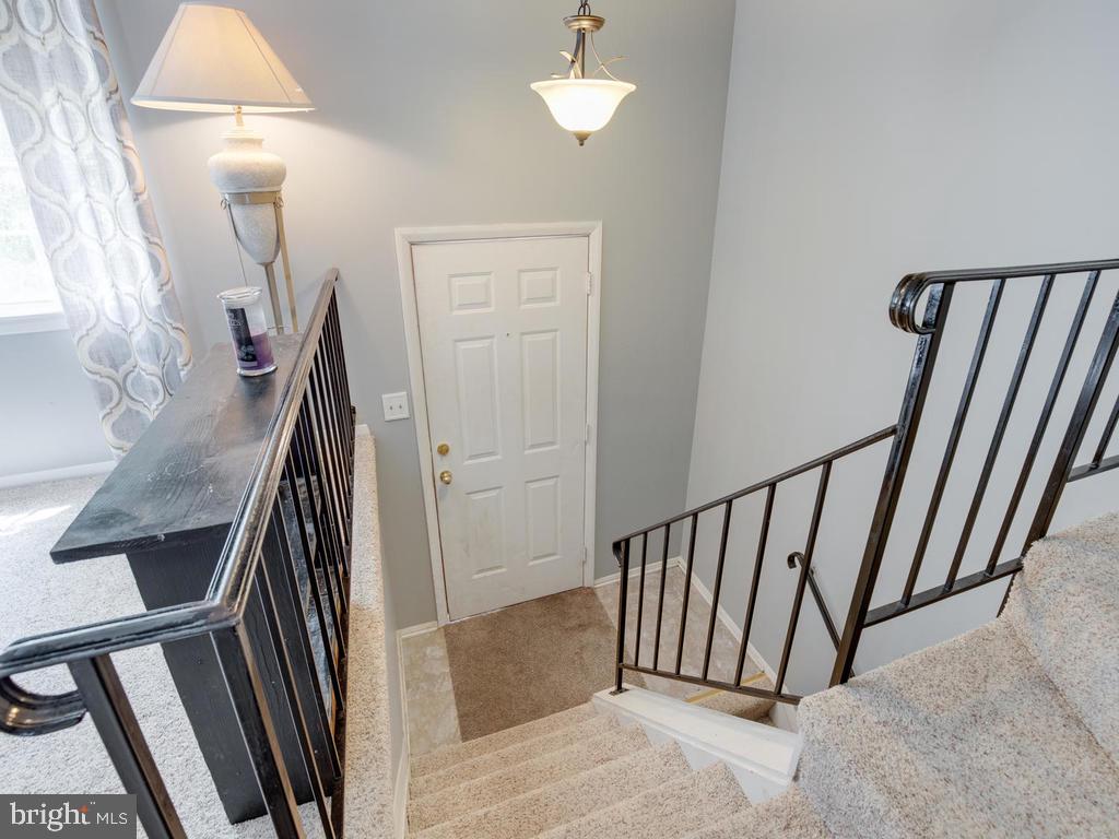 4078 Rustico Road Baltimore, MD 21220 - Photo 16 of 40 Split foyer entry