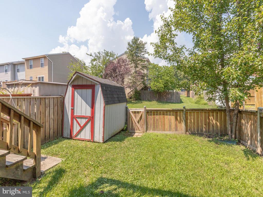 4078 Rustico Road Baltimore, MD 21220 - Photo 20 of 40 Level fenced yard