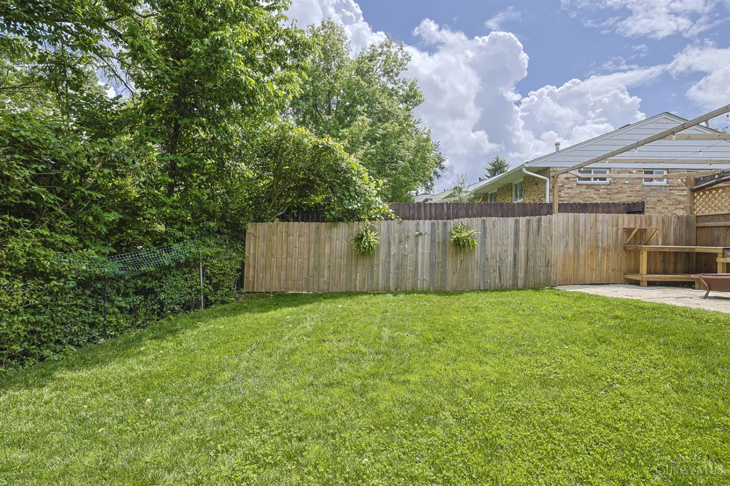 3958 Ridgecombe Drive Cincinnati, OH 45248 - Photo 27 of 34 Gallery Image 27