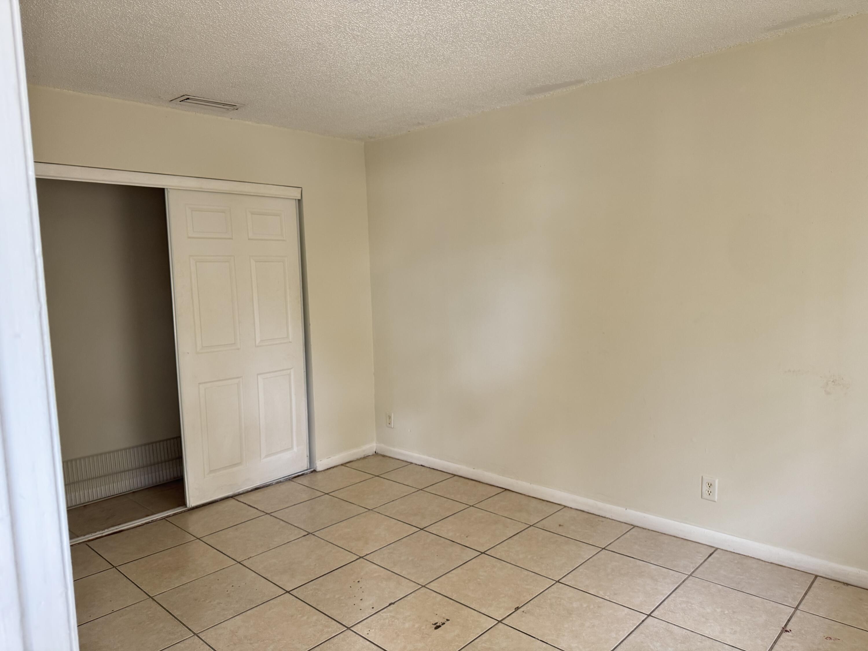 1119 Goldenrod Road, Unit 1119 Wellington, FL 33414 - Photo 4 of 16 IMG_3976