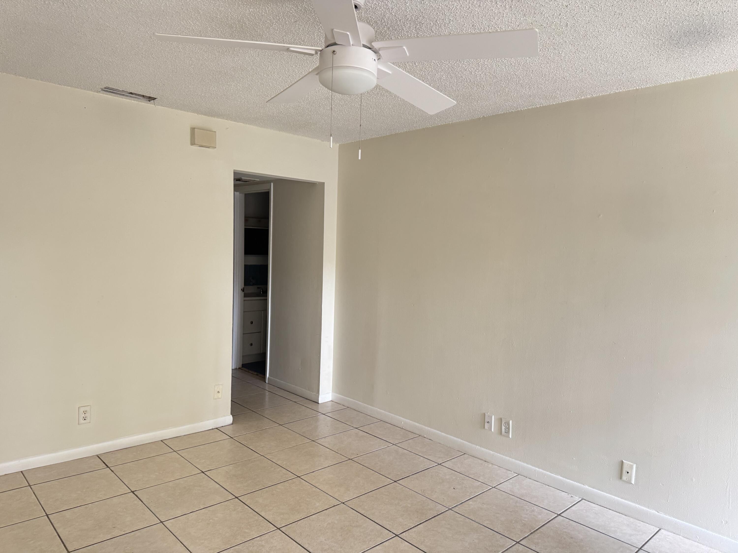 1119 Goldenrod Road, Unit 1119 Wellington, FL 33414 - Photo 5 of 16 IMG_3977