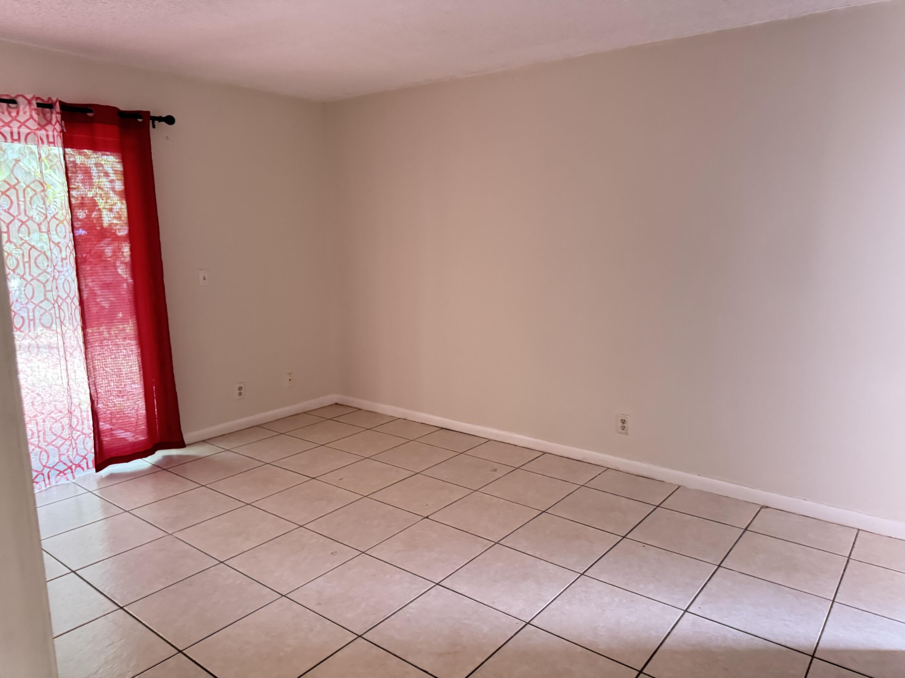 1119 Goldenrod Road, Unit 1119 Wellington, FL 33414 - Photo 10 of 16 IMG_3982