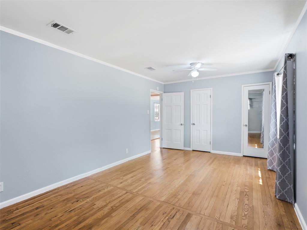 911 Reverchon Drive Dallas, TX 75211 - Photo 15 of 22 Gallery Image 15