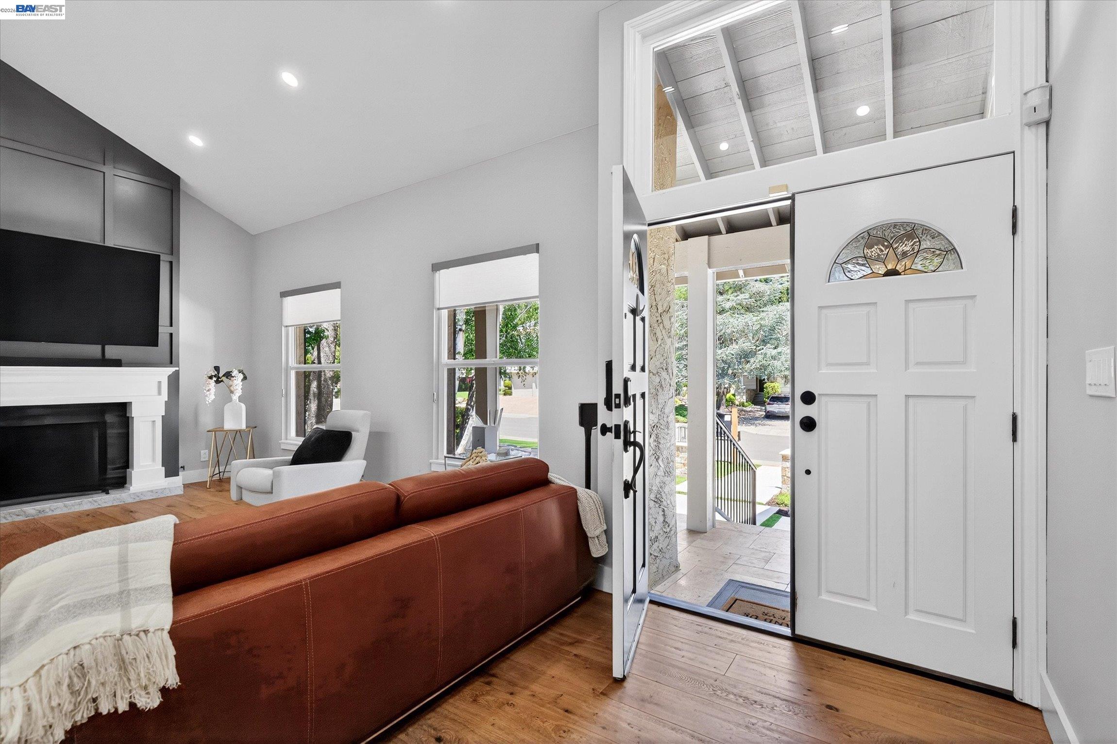 515 Burns Circle San Ramon, CA 94583 - Photo 5 of 50