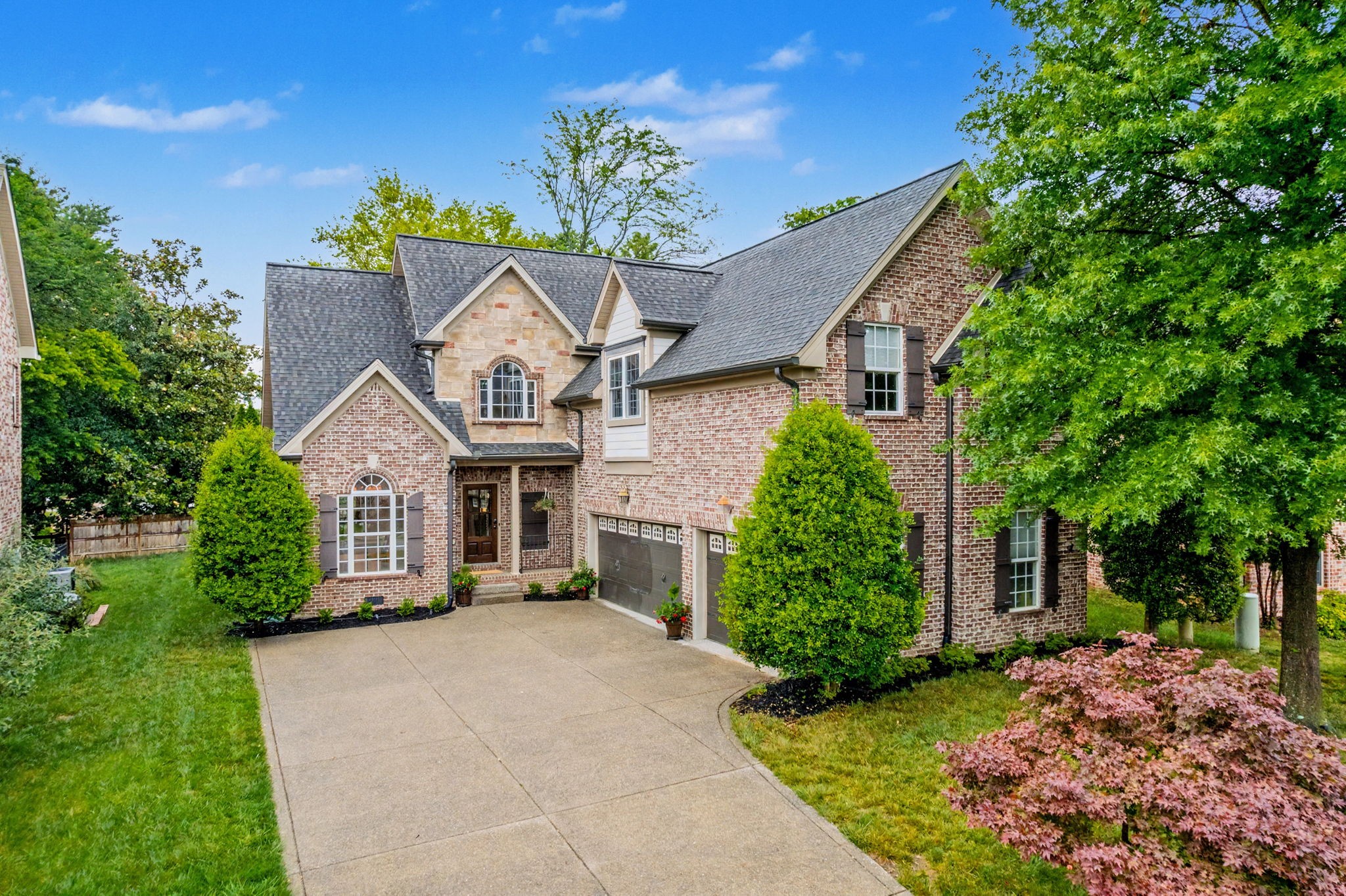 121 Ruland Circle Hendersonville, TN 37075 - Photo 2 of 41