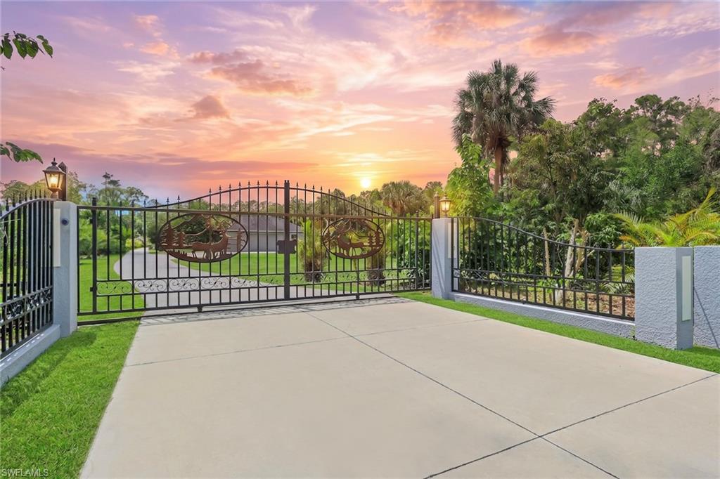 333 5th Street Southwest Naples, FL 34117 - Photo 12 of 42