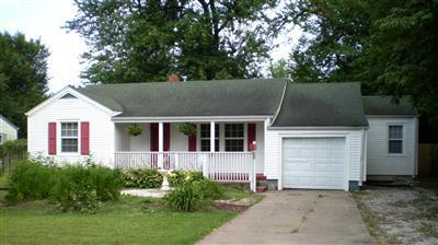 2370 East Manchester Street Springfield, MO 65804 - Photo 1 of 1 Primary Photo