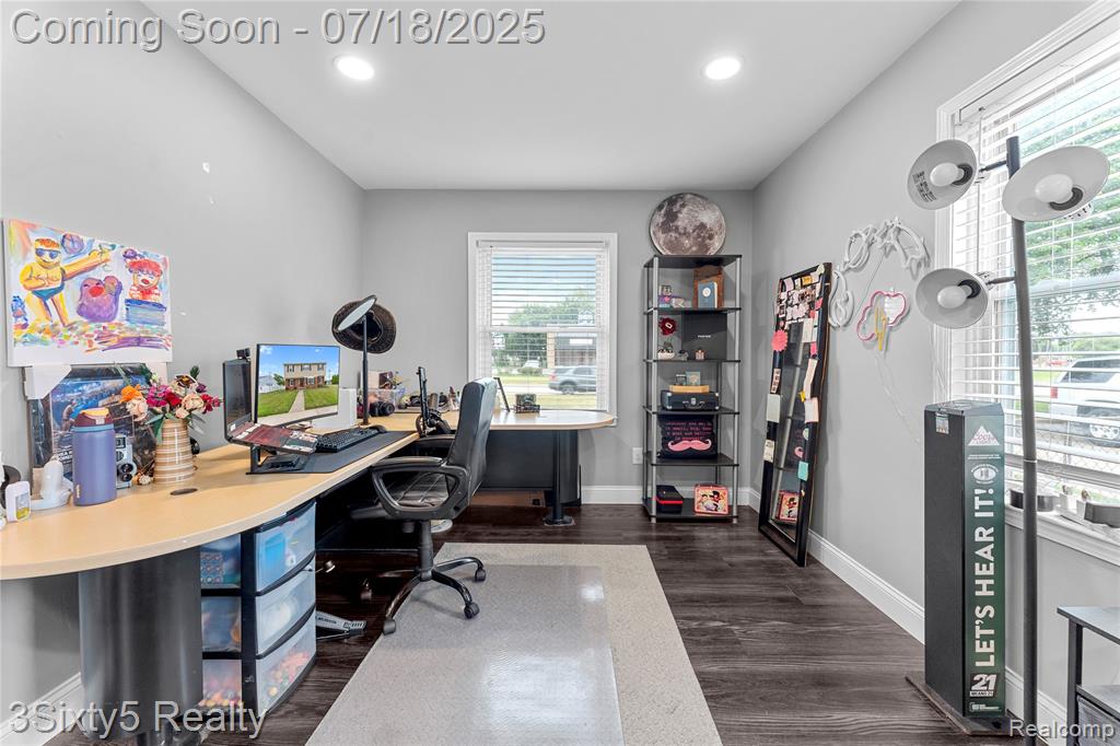 13269 Trenton Road Southgate, MI 48195 - Photo 19 of 36 Gallery Image 19
