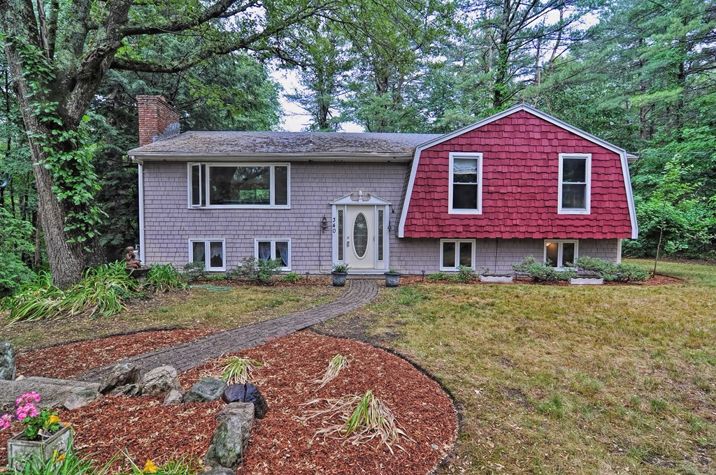 340 Linebrook Road Ipswich, MA 01938 - Photo 1 of 29