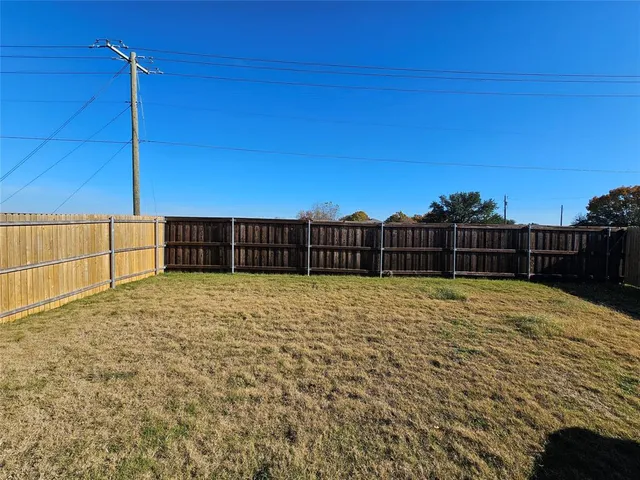 $1,575 | 6847 Coulter Drive, Princeton, TX 75407