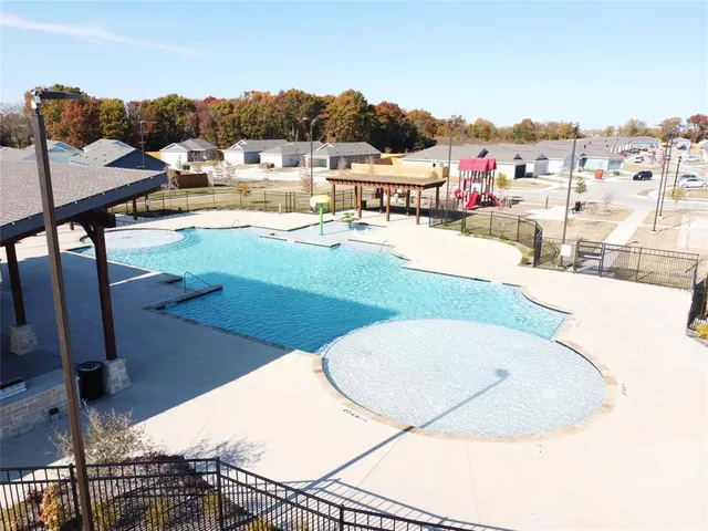 $1,575 | 6847 Coulter Drive, Princeton, TX 75407