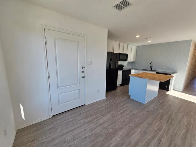 $1,575 | 6847 Coulter Drive, Princeton, TX 75407