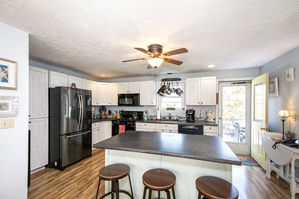130 Stockbridge Road, Unit 130 Scituate, MA 02066 - Photo 5 of 19 Gallery Image 5