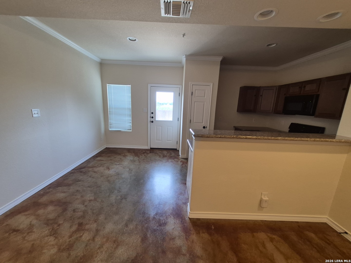 16825 Showdown Path, Unit 3 Selma, TX 78154 - Photo 5 of 20 Gallery Image 5