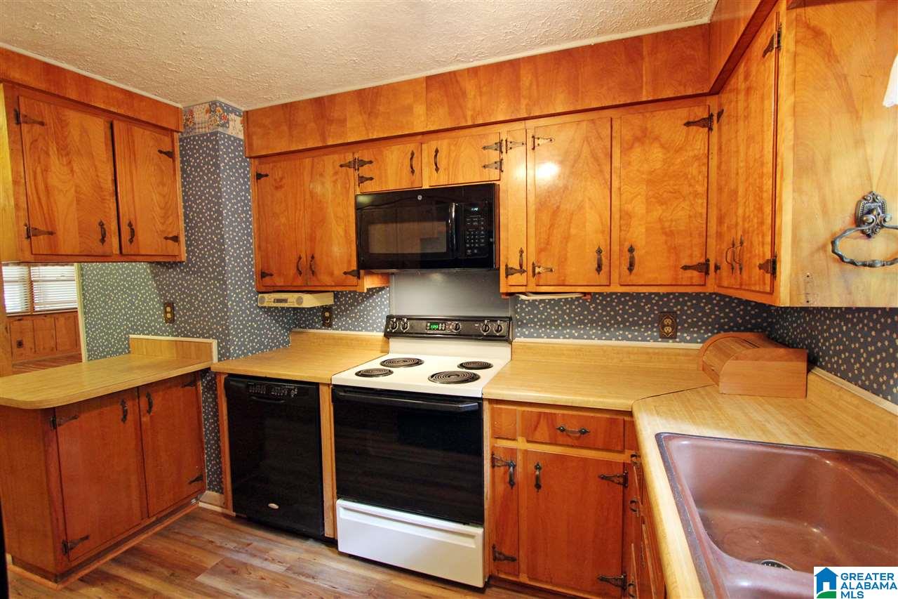 595 Old Coldwater Road Anniston, AL 36201 - Photo 7 of 50