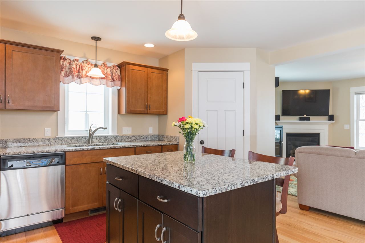 5 Veterans Way Exeter, NH 03833 - Photo 5 of 40