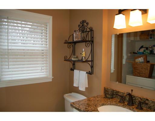 156 Willow Gate Rise Holliston, MA 01746 - Photo 18 of 24 Gallery Image 18