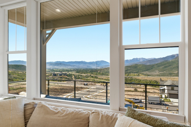 6039 North Westridge Road Heber City, UT 84032 - Photo 7 of 71 Expansive windows offering mountain scenery