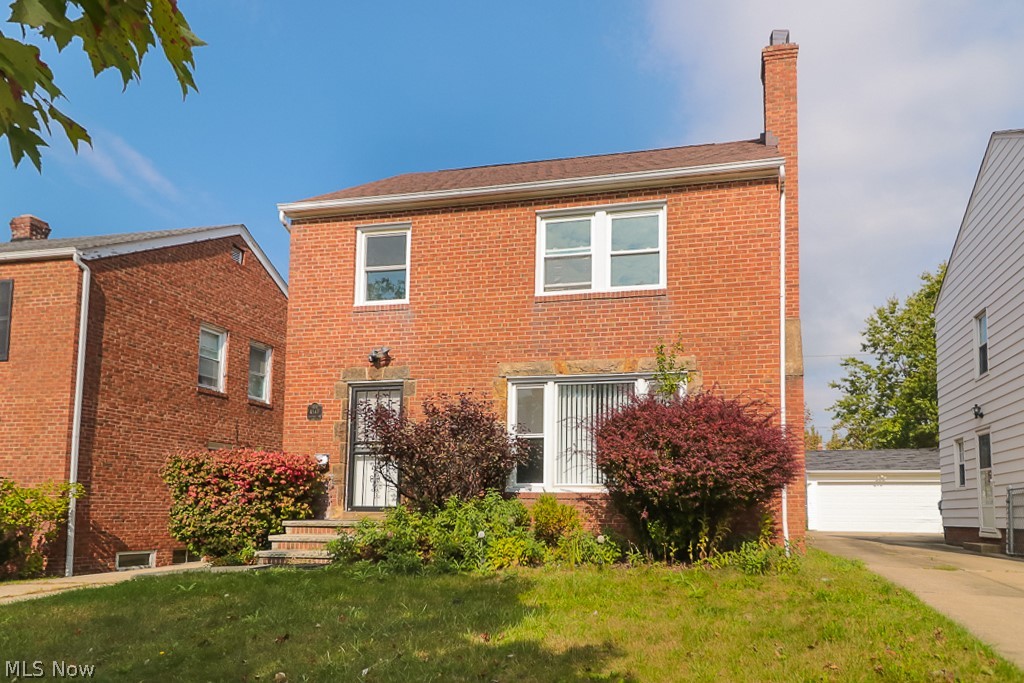 4147 Hinsdale Road South Euclid, OH 44121 - Photo 3 of 29