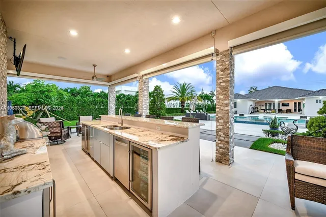 $3,250,000 | 433 Northwest 127th Avenue, Miami, FL 33182