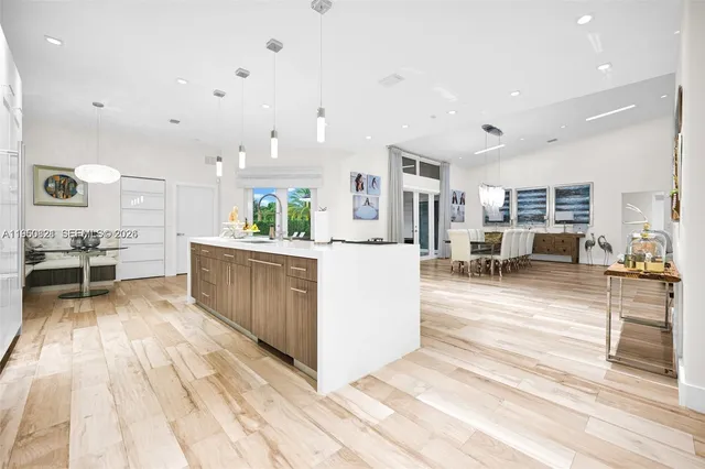 $3,250,000 | 433 Northwest 127th Avenue, Miami, FL 33182