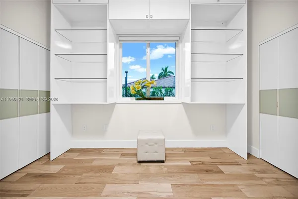 $3,150,000 | 433 Northwest 127th Avenue, Miami, FL 33182