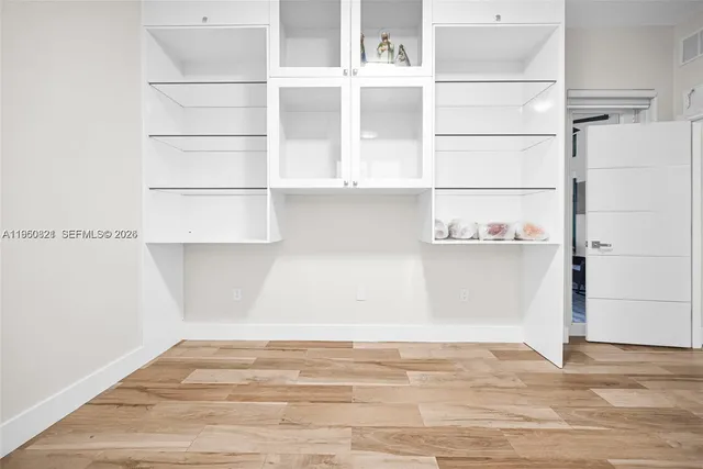 $3,250,000 | 433 Northwest 127th Avenue, Miami, FL 33182