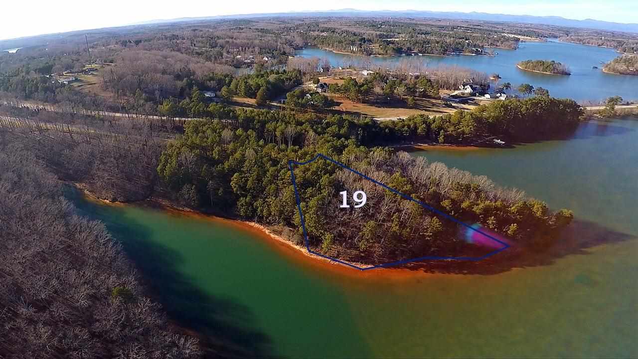 19 Rock Point Seneca, SC 29678 - Photo 29 of 35 Gallery Image 29