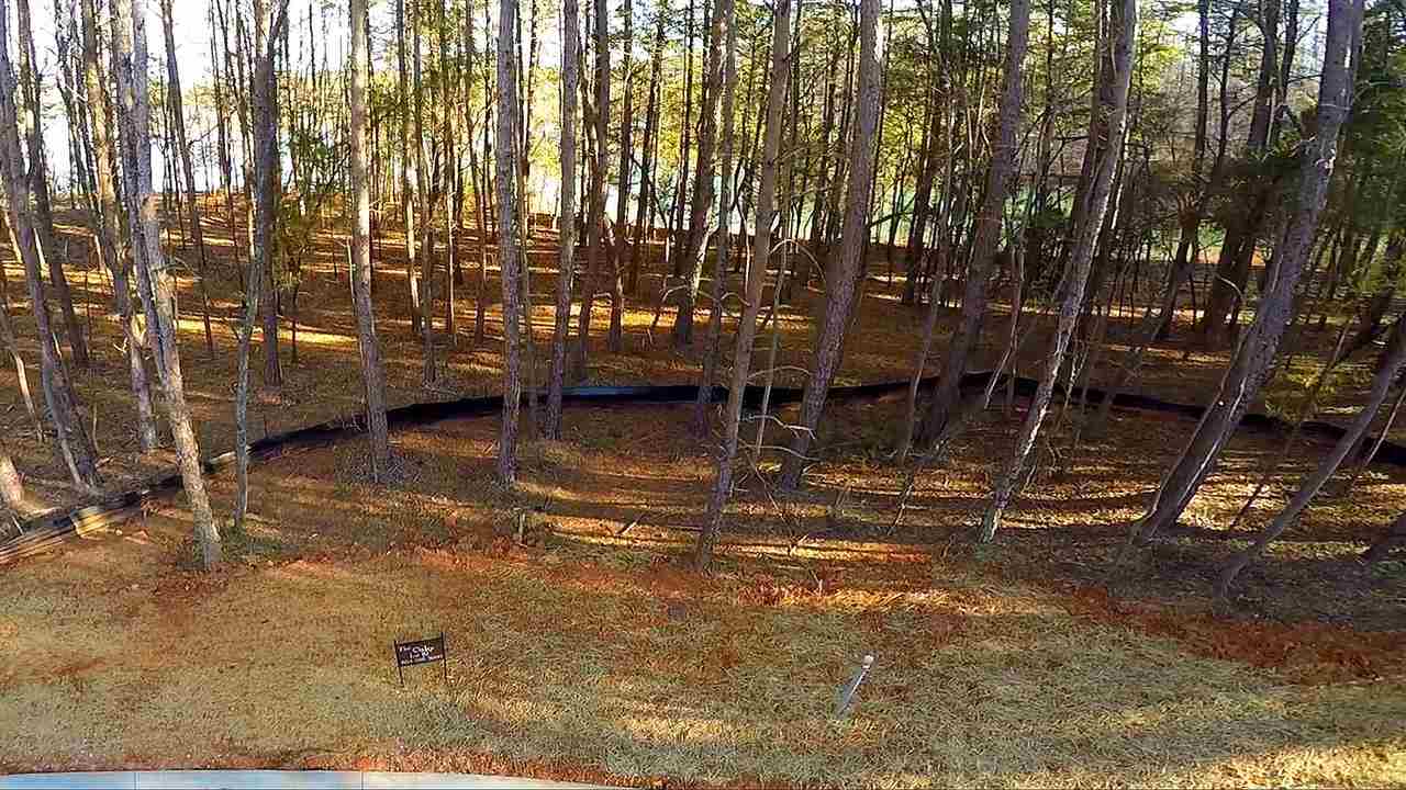 19 Rock Point Seneca, SC 29678 - Photo 5 of 35 Gallery Image 5