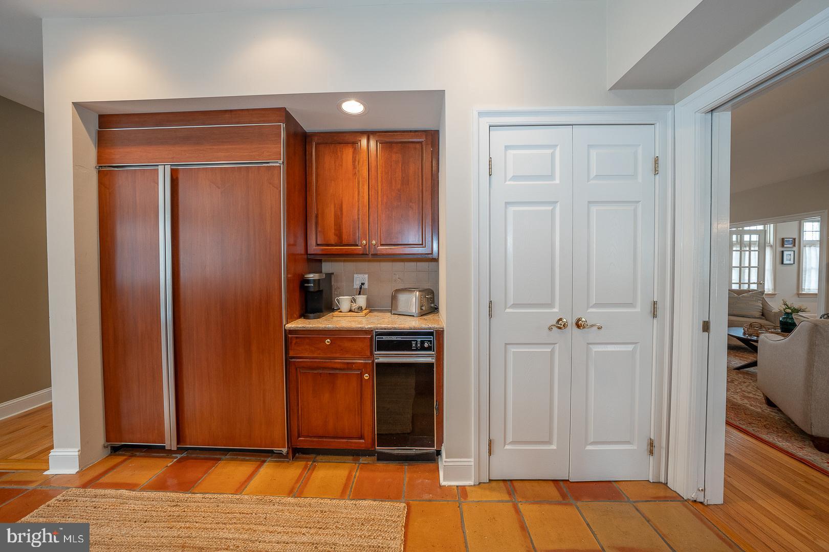 400 Orchard Way Wayne, PA 19087 - Photo 17 of 60 -sub-Zero Refrigerator,cofee bar,and Pantry