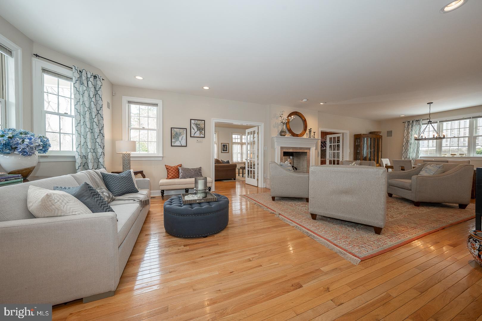 400 Orchard Way Wayne, PA 19087 - Photo 10 of 60 a living room with furniture and a large window